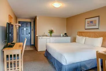 בית מלון כפרי Hilltop Inn Salmon Arm
