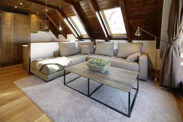 ツーリストアパートメント Val De Ruda Luxe 10 By Feelfree Rentals