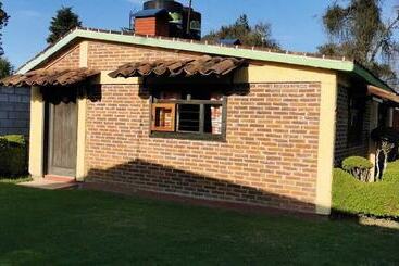 Hotel Cabañas El Muñeco