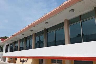 هتل Eva S Paradise