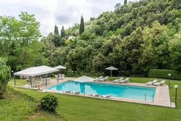 هتل La Ferriera Exclusive Resort Pool & Waterfall