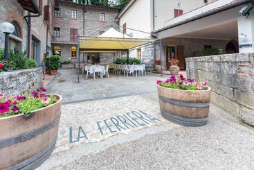 ホテル La Ferriera Exclusive Resort Pool & Waterfall