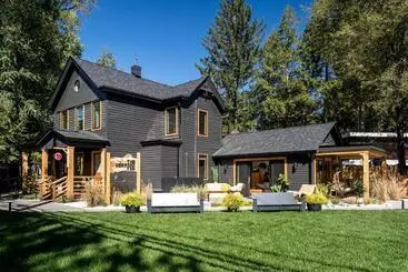 ユースホステル The Herwood Inn