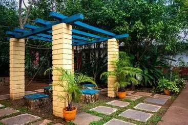Szálloda Dandeli Resorts Inn