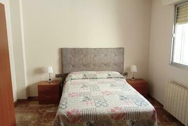 ベッドアンドブレックファースト Alojamiento Mirasierra