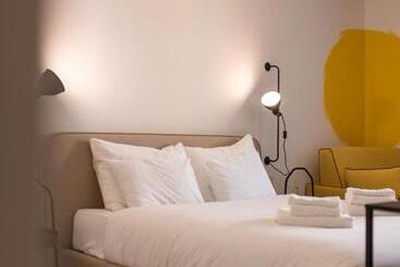 تختخواب و صبحانه Guesthouse Diwine