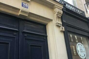 تختخواب و صبحانه Studette Marais Musee Picasso