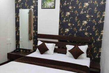 בית מלון כפרי Sai Residency