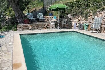 ベッドアンドブレックファースト Villa Daphné