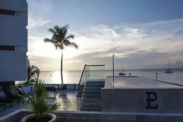 هتل Puerto Libre