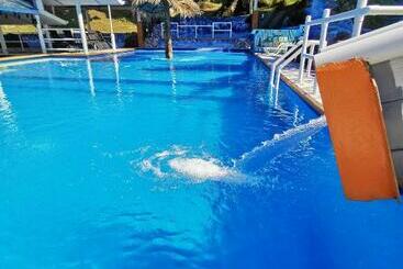 بنسيون Castillo Inspiracion Hostel