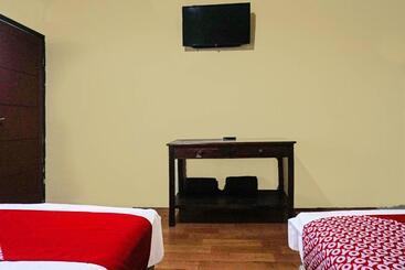 Cunang Hill Hotel & Resort