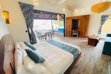 Absolute Beachfront Resort