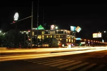 Hotel Coco De Heaven House