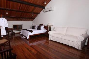 Hotel Gingerflower Boutique