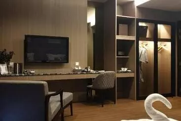 The Regent Hotel Kamala Beach