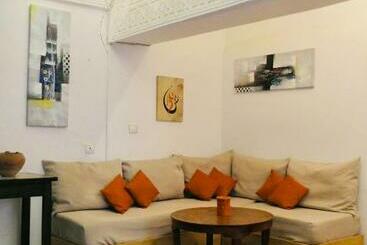 Riad Orange Cannelle