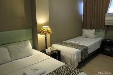 Reddoorz Plus New Era Budget Hotel Mabolo Former Reddoorz Near Landers Superstore Cebu City