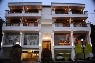 Hôtel Aaroham The Watergate