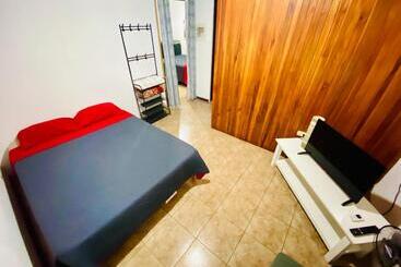 צימר Gufo Rooms , Apartahotel , La Fortuna Volcan Arenal