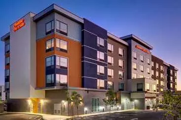 Hotelli Hampton Inn & Suites Ontario Rancho Cucamonga