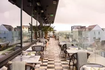 هتل The Dean Galway