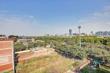 هتل Treebo The Eden Roc