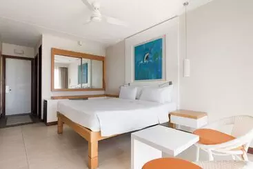 Radisson Blu Poste Lafayette Resort & Spa