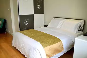 Aparthotel Sweetome Vacation Rental