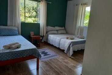 Pension Suítes Recanto Beija Flor