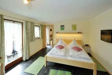 Pensão Gästehaus Göllblick