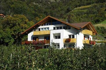 住宿加早餐  Garni Sonnenloft