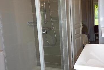 膳宿费 Ferme Du Loucel