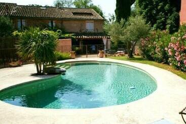 פנסיון La Haute Verrerie