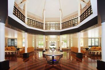 בית מלון כפרי Lux Saint Gilles Resort