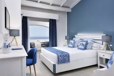 Отель Voi Colonna Village