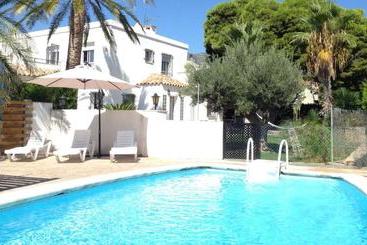 آپارتمانهای توریستها Apartamentos Playa D Y G