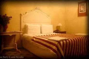 Hostalcasa Sol Y Luna