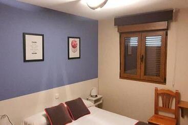 فندق فئة نجمة واحدة Hospedaje Bar El Gato Del Acueducto