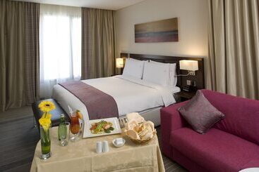 בית מלון כפרי Holiday Inn Alseeb Muscat, An Ihg