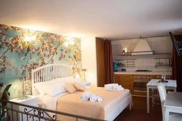 تختخواب و صبحانه Bed Boutique Napoli Colors