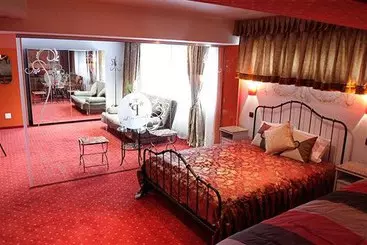 هتل Grand Pier Old Town