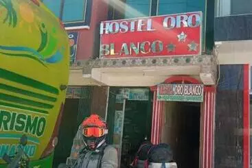 هتل Oro Blanco