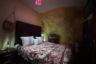 アパートホテル Grotte Thami