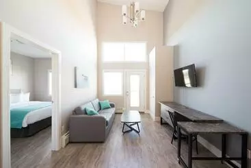 Aparthotel The Suites, Inn Hotels