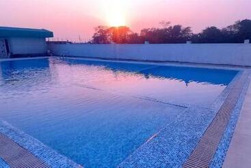 هتل Gautam Buddha Airport