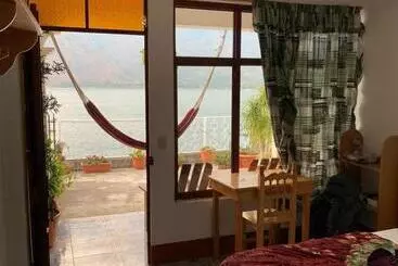 هتل Villa Del Lago, Gladys