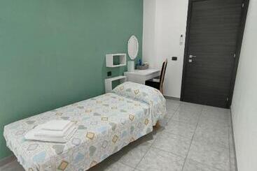 住宿加早餐  Amaris