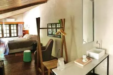 Bed and Breakfast Guest House & Art Gallery