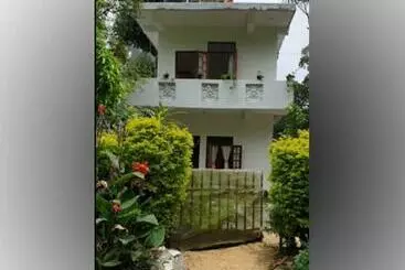 Majatalo Dinu Homestay
